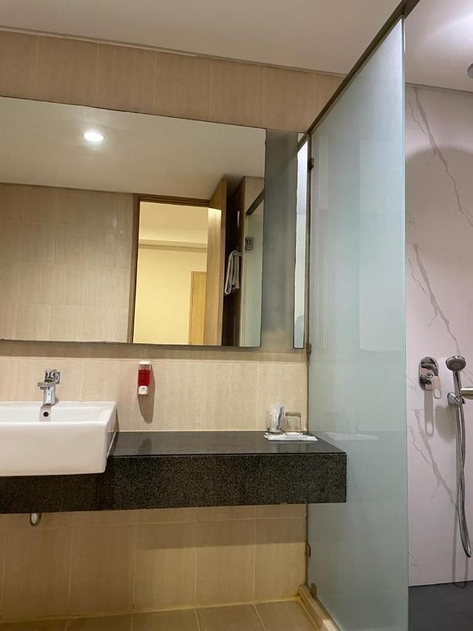 Grand G7 Hotel Pasar Baru Jakarta Exteriör bild